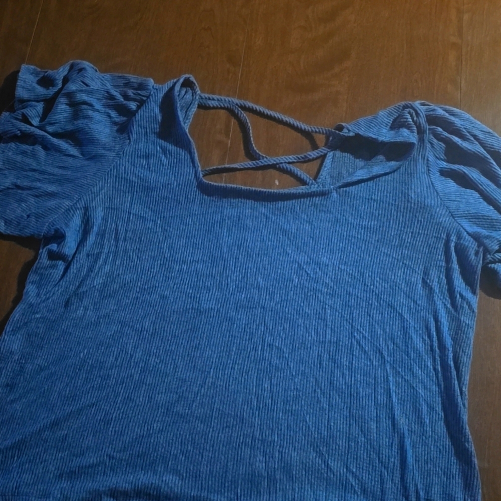 Maurices criss cross back shirt
